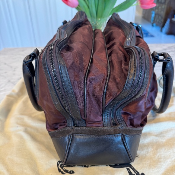 Burberry Tonal Check Burgundy Jacquard Nylon/Leather/Suede 2 zip Bowling Bag. - Picture 3 of 17